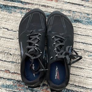 Altra sneakers